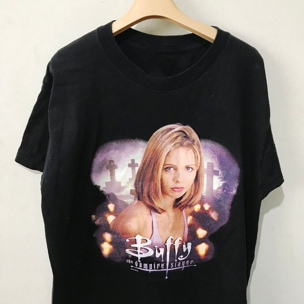 Buffy The Vampire Slayer  1999 Tee Shirt